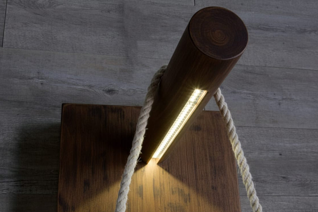 dettaglio luce Led mobile portalavabo Pozzo abete invecchiato