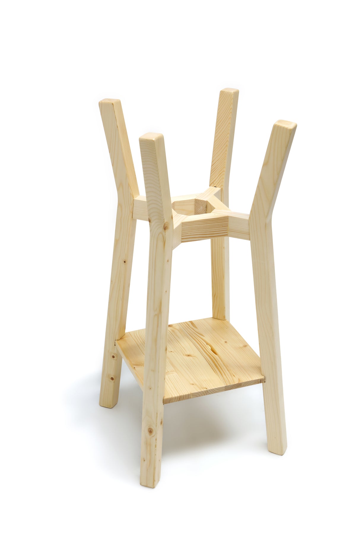 HOCHBODENSTRUKTUR AUS HOLZ BACILE MIDI